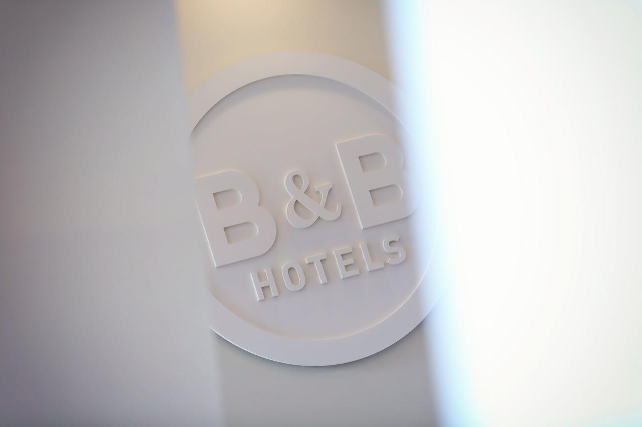 B＆B 安格2大学酒店 布库茨 外观 照片