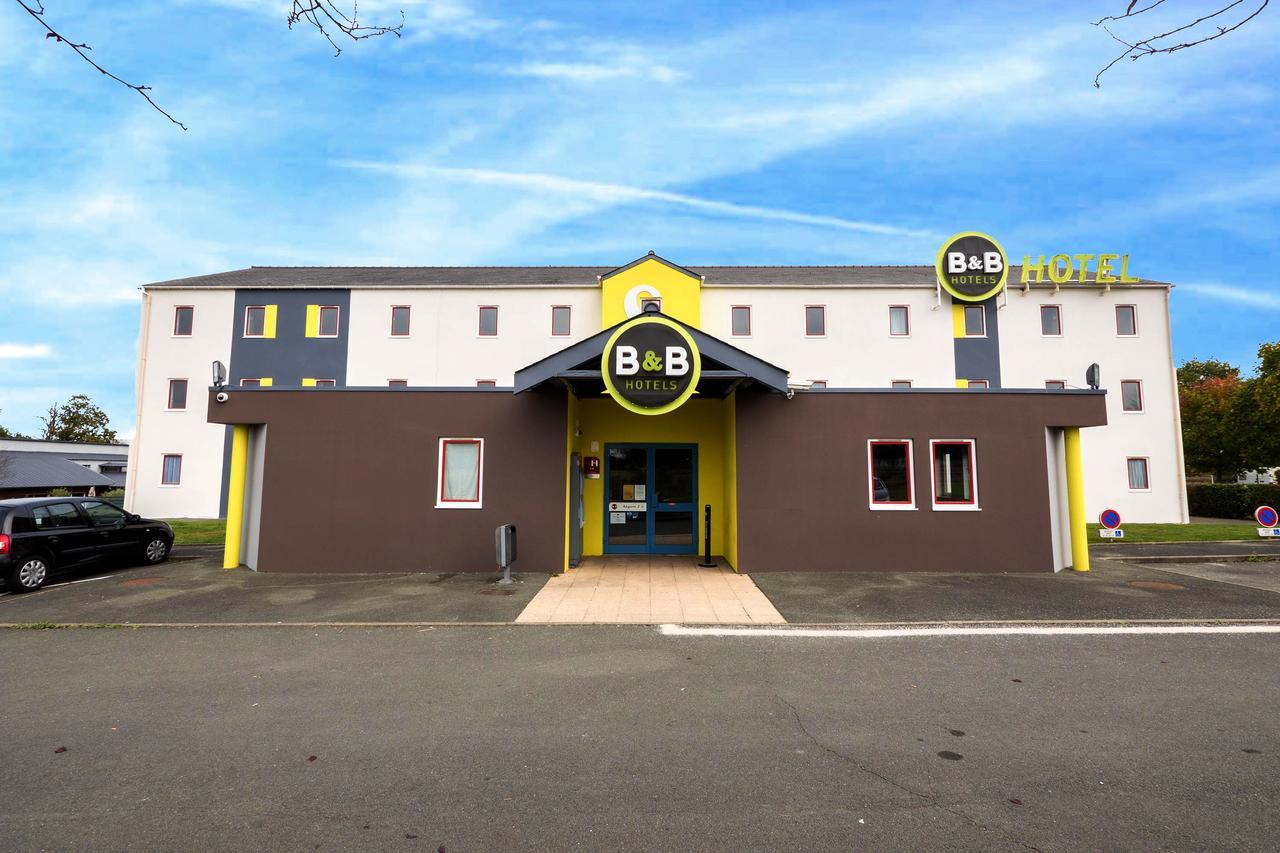 B＆B 安格2大学酒店 布库茨 外观 照片