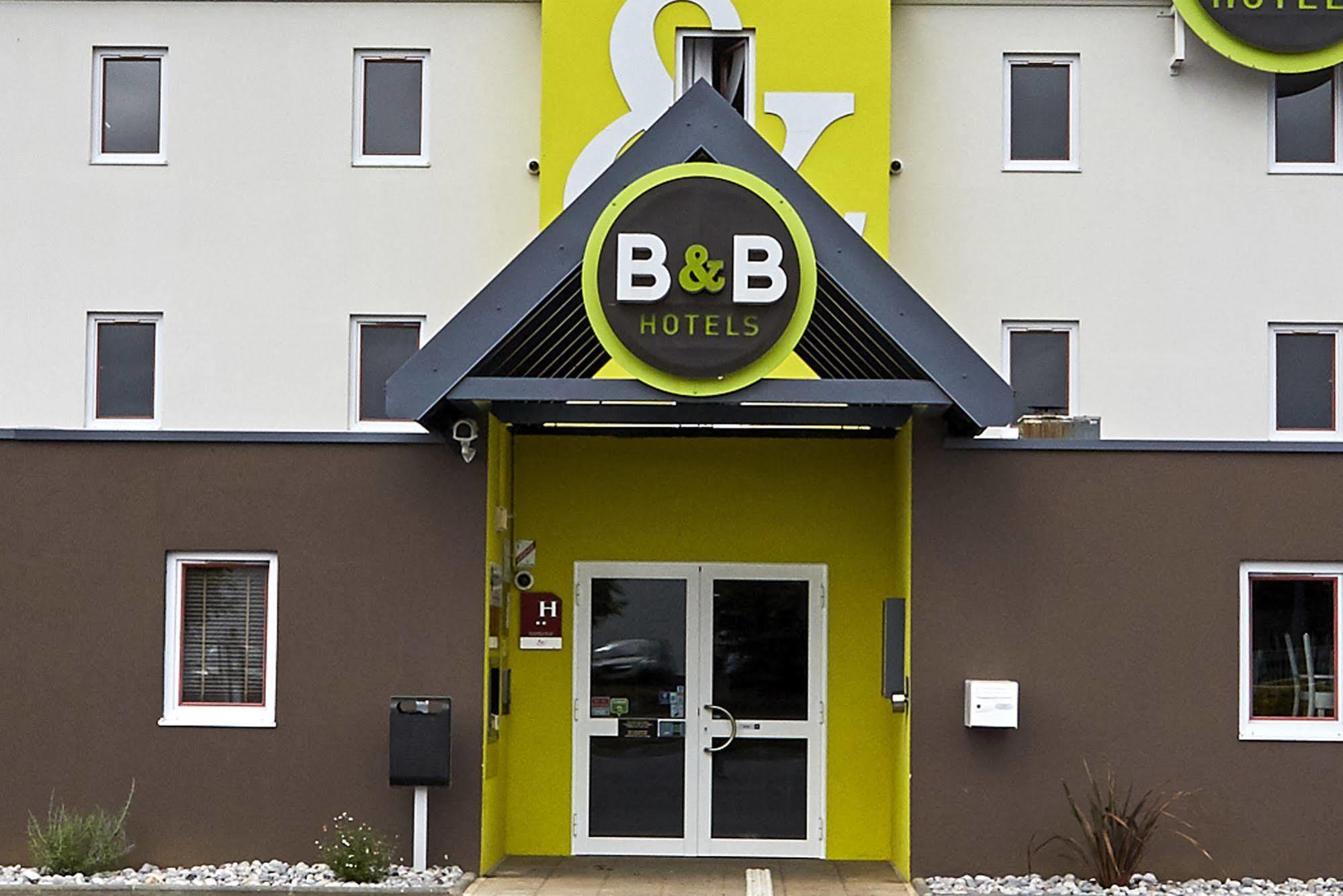 B＆B 安格2大学酒店 布库茨 外观 照片